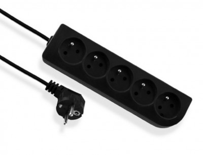 Przedłużacz przenośny 5-krotny z uziemieniem 5M 3x1mm² Czarny PSN-505-2 ELGOTECH