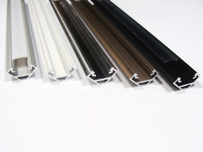 Profil LED kątowy natynkowy 1 metr aluminium naturalne klosz przezroczysty Aluminium naturalne PA-311000-02 RGB TECHNIK