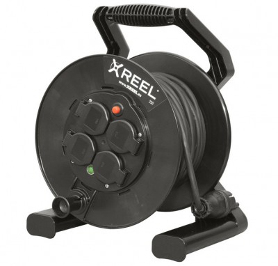 Przedłużacz bębnowy XREEL 30mb H05RR‑F 3x2,5 IP44 4xGS 230V + termik Czarny 92501H48263 Pce