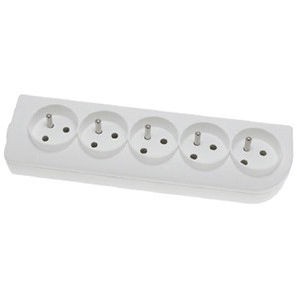 ELGOTECH Gniazdo przenośne 5-krotne z uziemieniem 16A 250V /Biały/