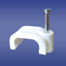 ELEKTRO PLAST OPATÓWEK 27.106 Uchwyt kablowy z gwoździem płaski FLOP-10/6/100