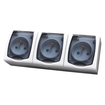 Gniazdo potrójne z uziemieniem z przesłonami torów prądowych wieczko przezroczyste Biały Ospel MADERA - GNH-3NZP/00/d